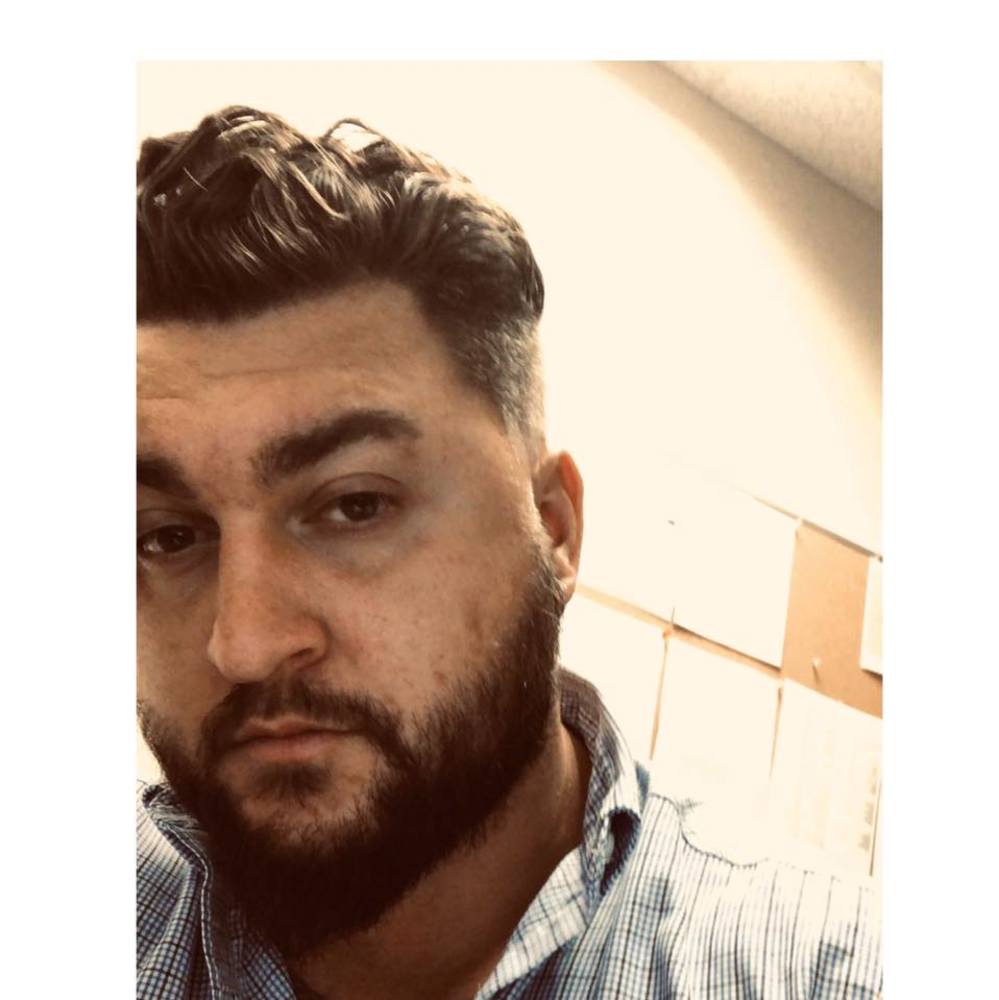 Meet your Posher, Chase